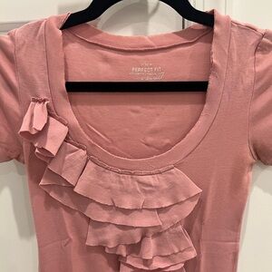J crew PERFECT FIT 100%Cotton Top with Unfinished Neckline Hem and Ruffle Front